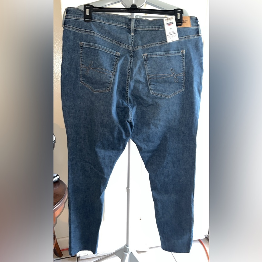Levi’s - Women's High Rise Super Skinny Jeans - Blue - Picture 8 of 8